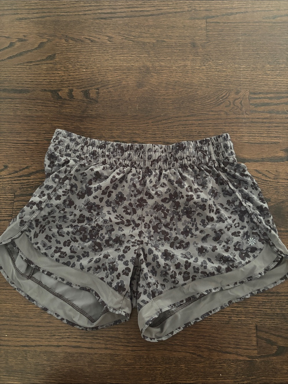 Athleta Gray Floral-Print Women's Athletic Shorts